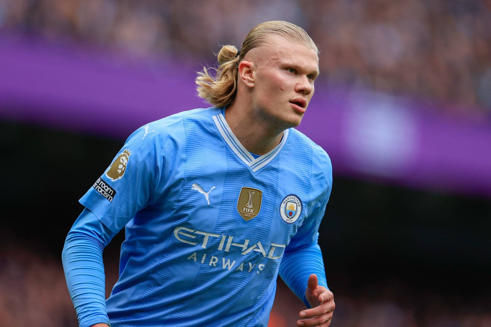 弗里克解释亚马尔被换下原因，称其欧冠停赛需轮换（弗里克谈亚马尔被换：因欧冠停赛需要轮换）