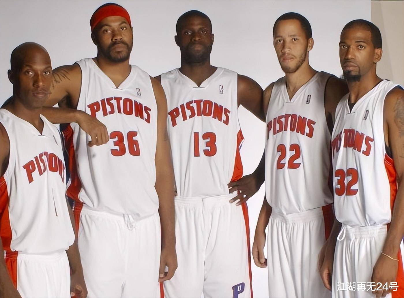 今日灰熊对阵快船 布兰登·克拉克出场状态升级为小概率出战（灰熊今日迎战快船，布兰登·克拉克出场状态上调至小概率出战）