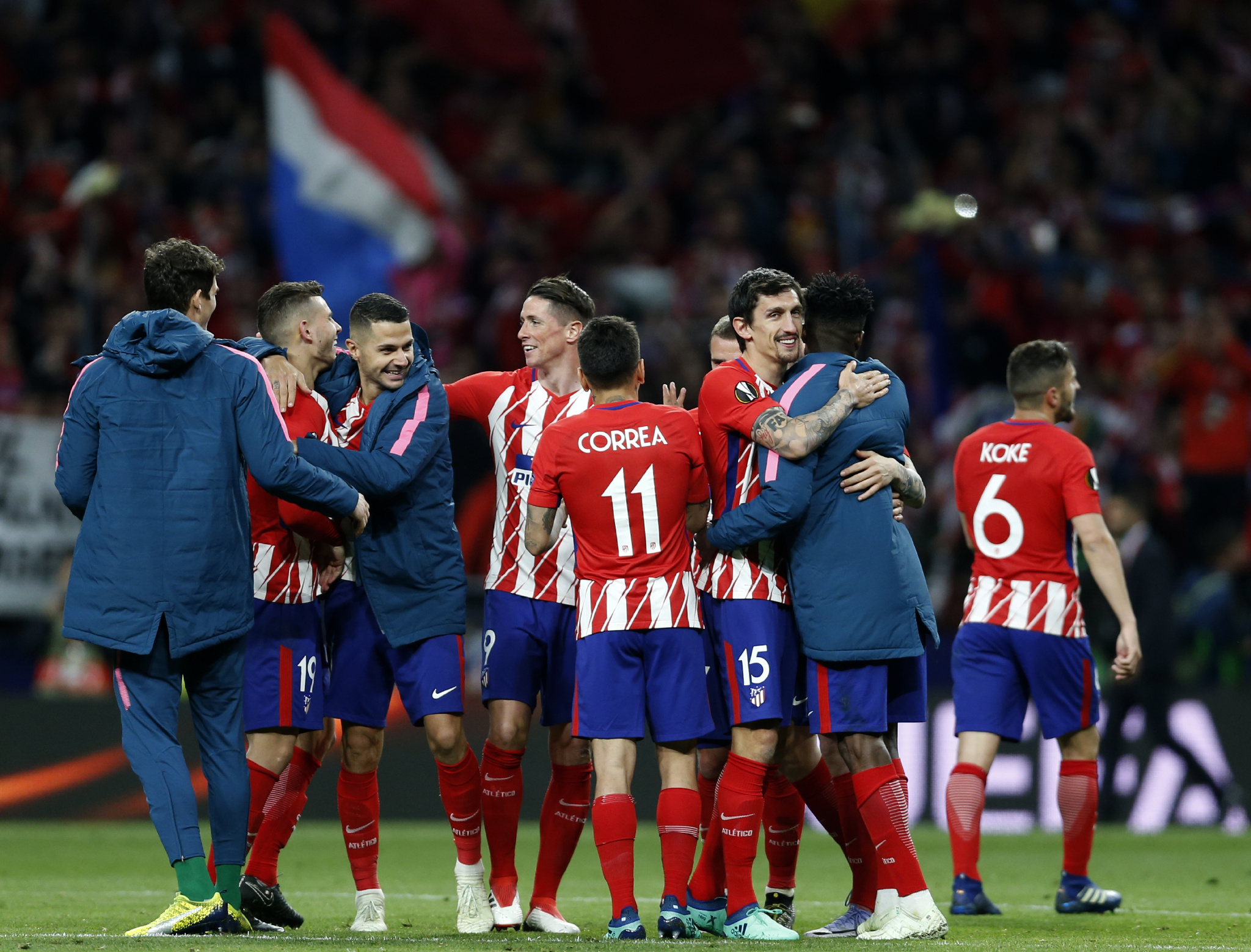 广岛三箭主帅：很高兴我的最后一战能获胜，球员们动力十足（广岛三箭主帅：谢幕战告捷令人欣喜，球员们战意十足）